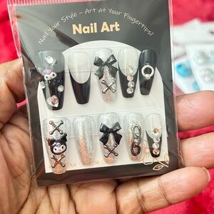 Kuromi Black and Silver Press-on Nail Set
